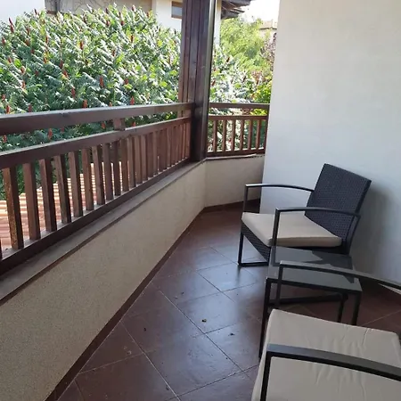 ヴィラ Victoria Villa, 13 Merlot Street, The Vineyards Resort, Aheloy, Pomorie.
